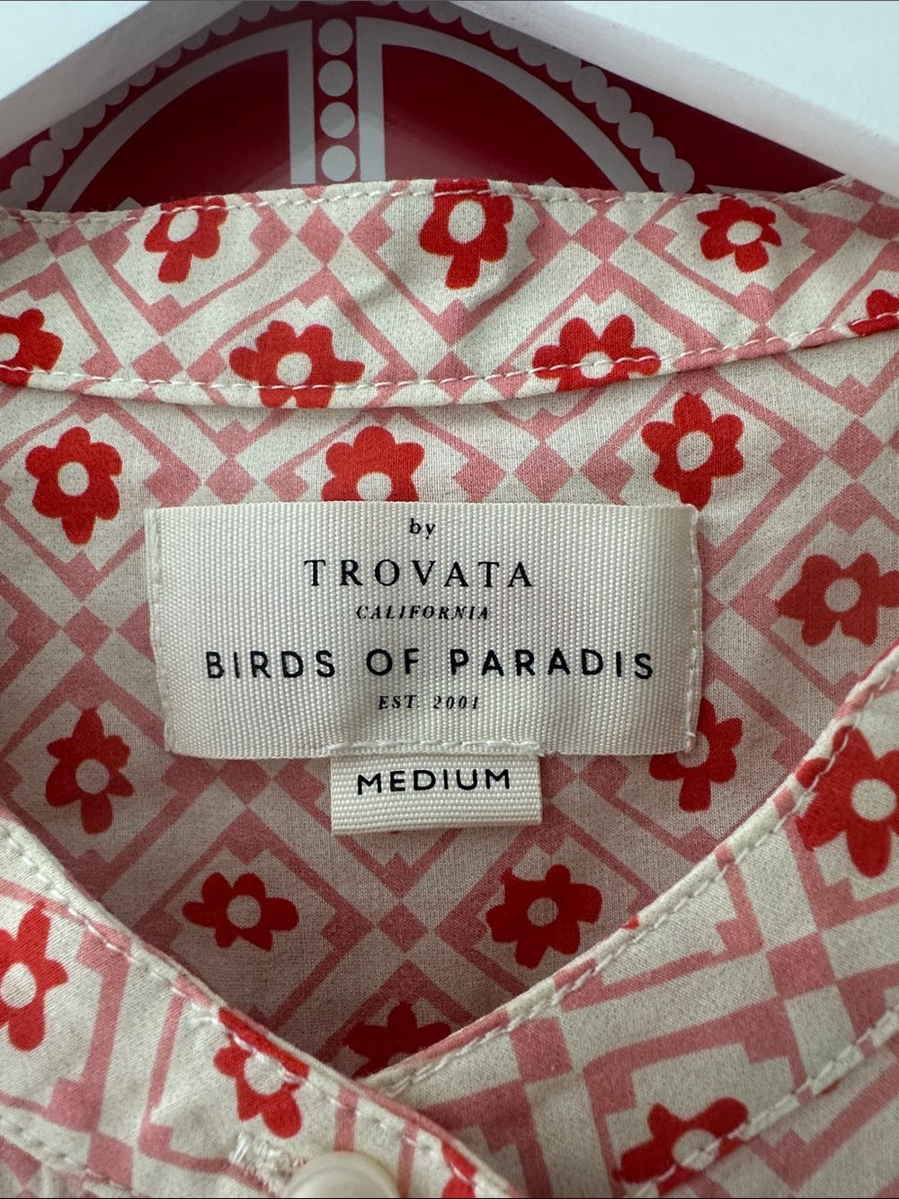 Trovata blouse in as new condition - Medium - Picture 2 of 4